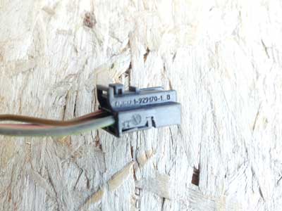 Mercedes Black 4 Pole 3 Wire Connector 3 03754565284